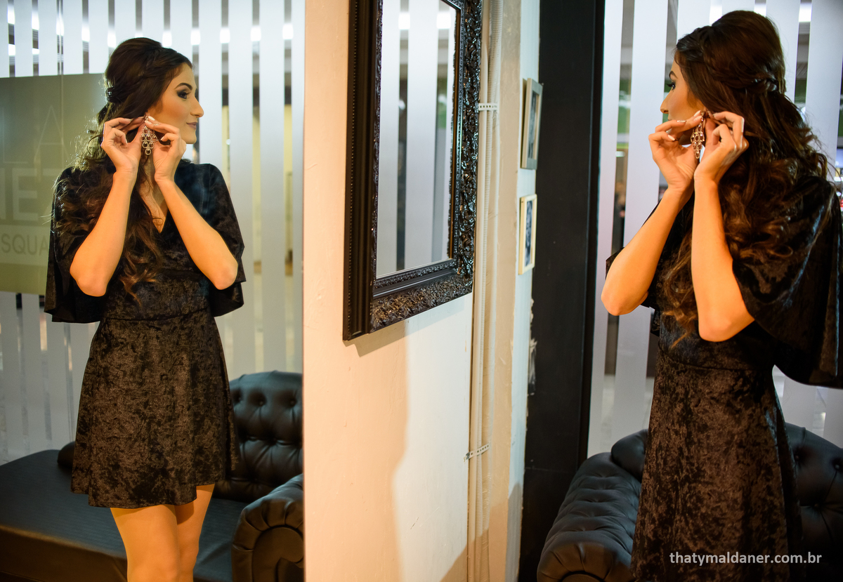 Direito - Univates. Fotos de formatura  por Thaty Maldaner Fotografia  - making of - salão Marcela Martinez  - Shopping Lajeado