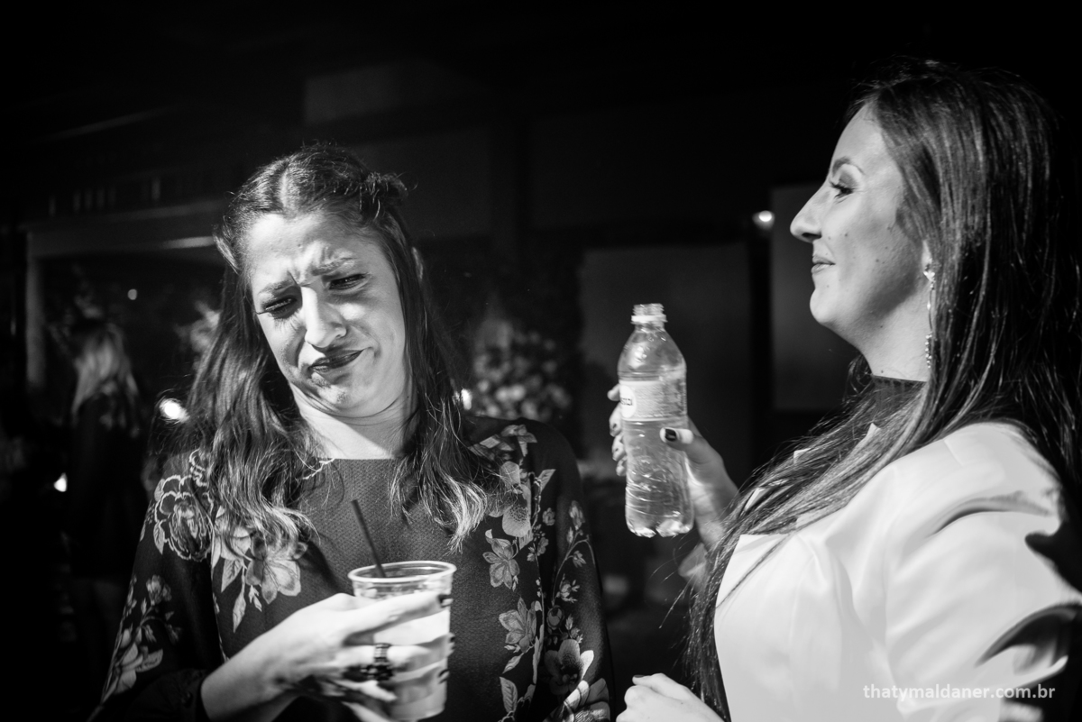 Fotos de formatura  em Lajeado RS por Thaty Maldaner Fotografia -  decoração Exclusiva Eventos. Local, festa de formatura JAMROCK SKATE LOUNGE