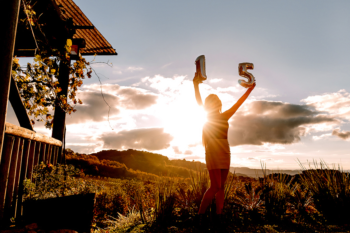 ensaio 15 anos Bento Gonçalves, serra gaúcha por thaty maldaner fotografia,  caminhos de pedra vale dos vinhedos, maria fumaça ,ensaio tumblr 