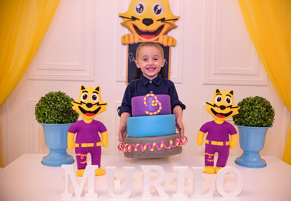 aniversário infantil de 4 anos  na brinq mania em lajeado, rio grande do sul, casa de festa, por thaty maldaner fotografia,  Carine Kruger Jornal Agora no Vale, divesão, alegria, brinquedos festa criança.