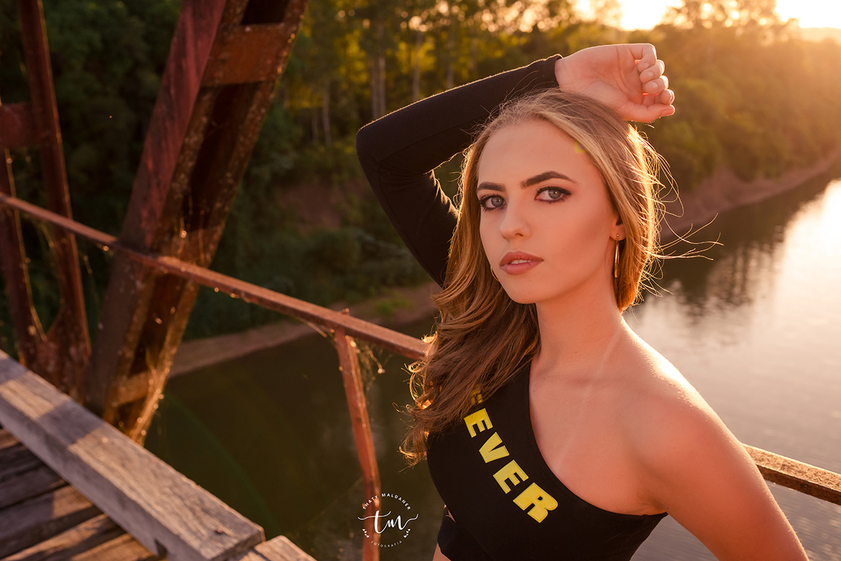 foto tumblr ensaio de 15 anos na ponte de ferro Lajeado