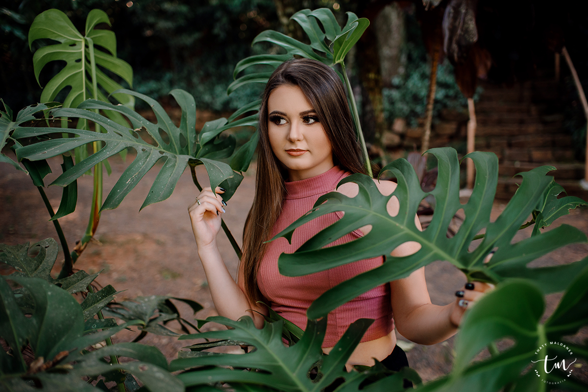 Parque do engenho cenário da das plantas para fotos de book de 15 anos em Lajeado