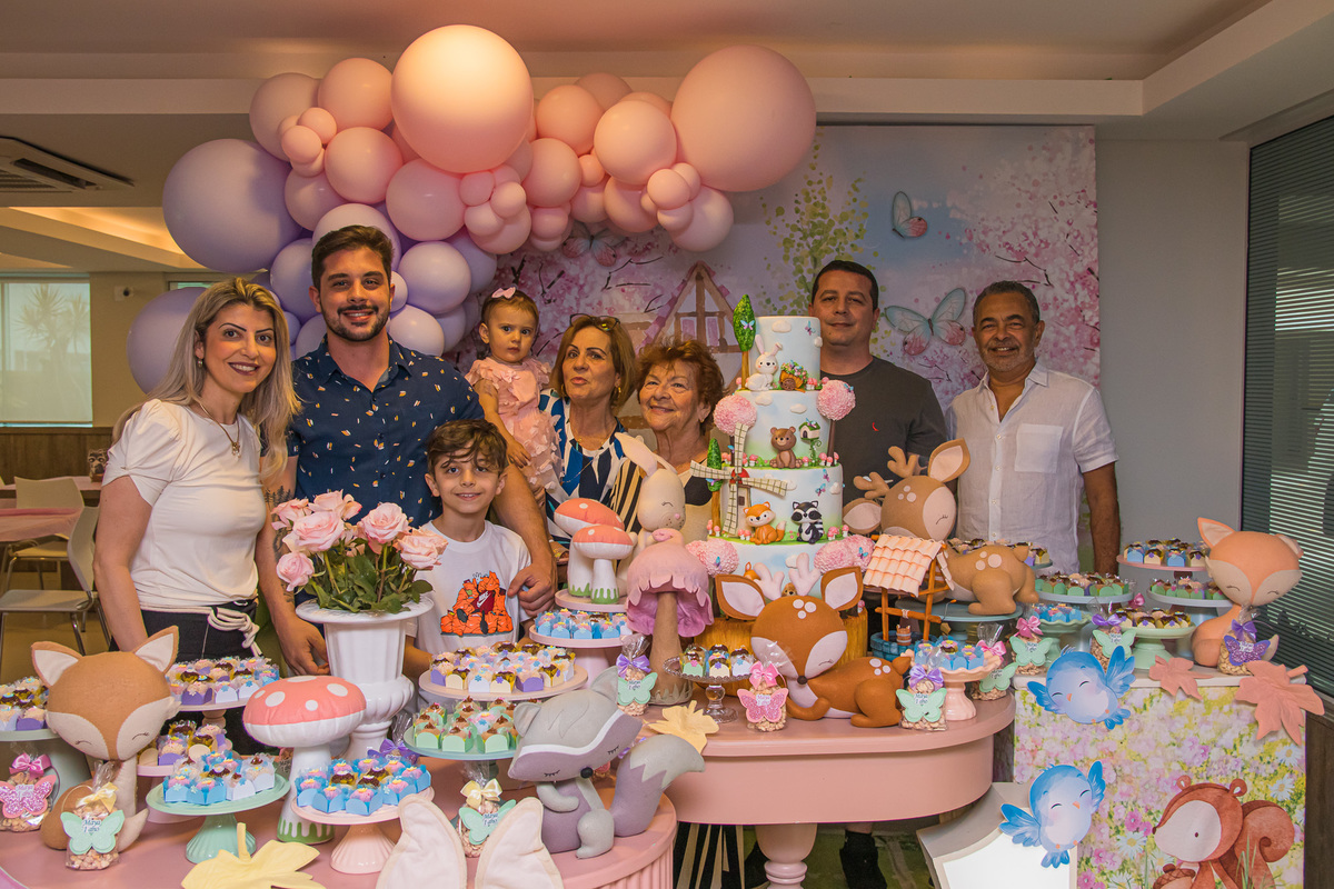 Fotografia Festa de Aniversário Maya 1 ano, família reunida.
