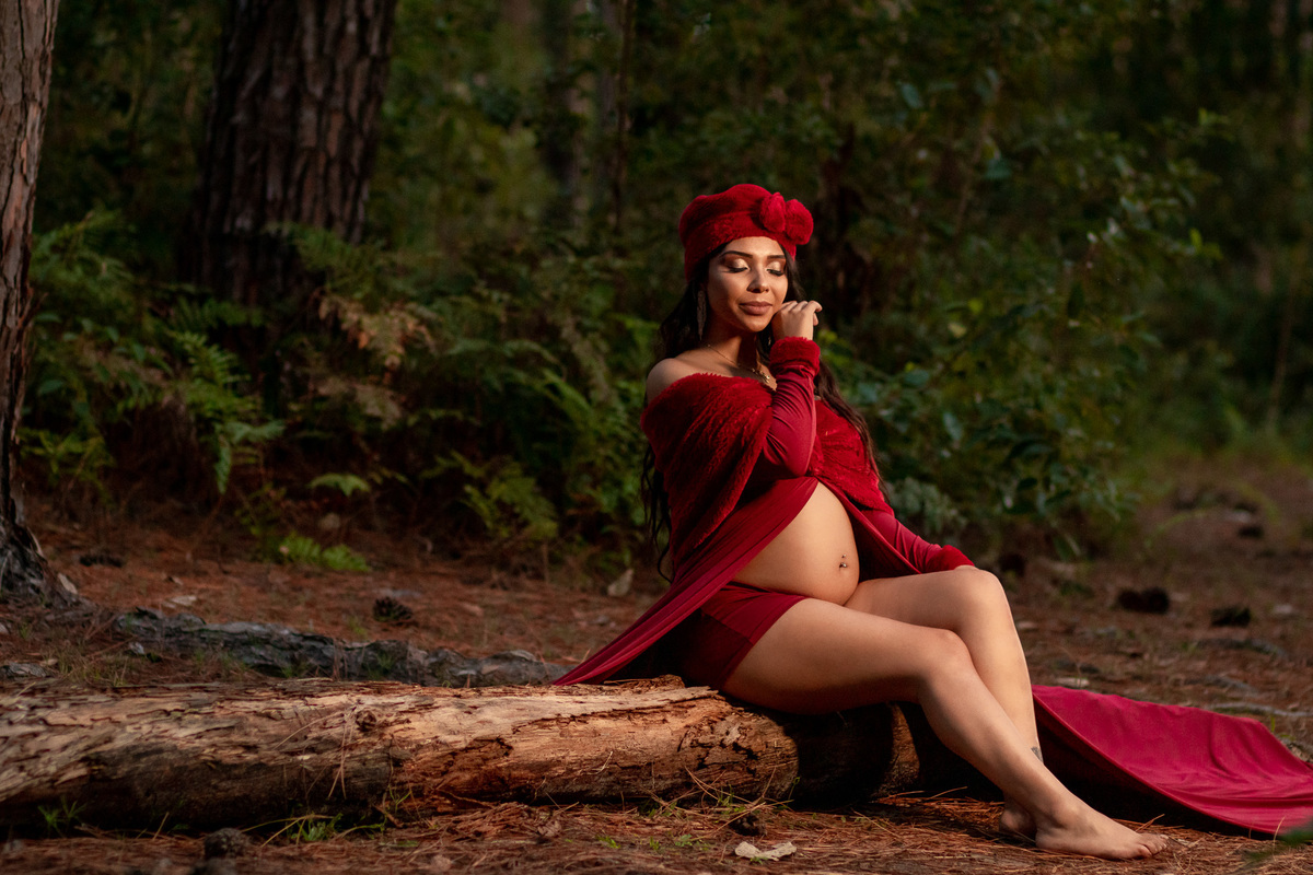 Ensaio gestante em Florianópolis na Floresta do Moçambique