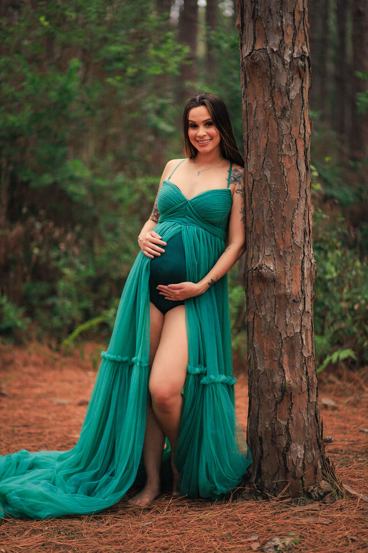 Daiane, radiante e poderosa, no final do nosso ensaio gestante. Uma recordação que, temos certeza, será um tesouro para sempre. Gratos por registrar essa história!