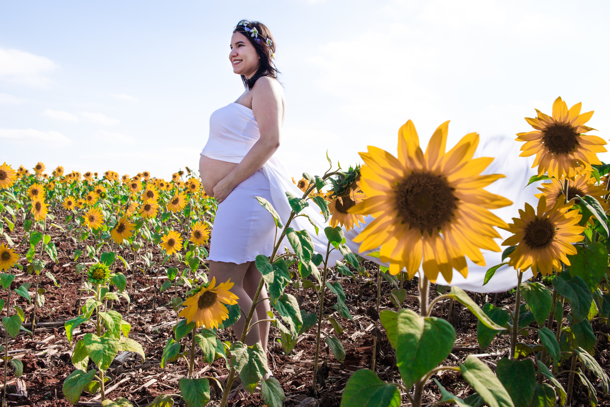  ensaio gestante holambra; ensaio gestante campo de girassol, ensaio gestante girassol, ensaio gestante, ensaio familia holambra, ensaio lifestyle, photometria fotos
