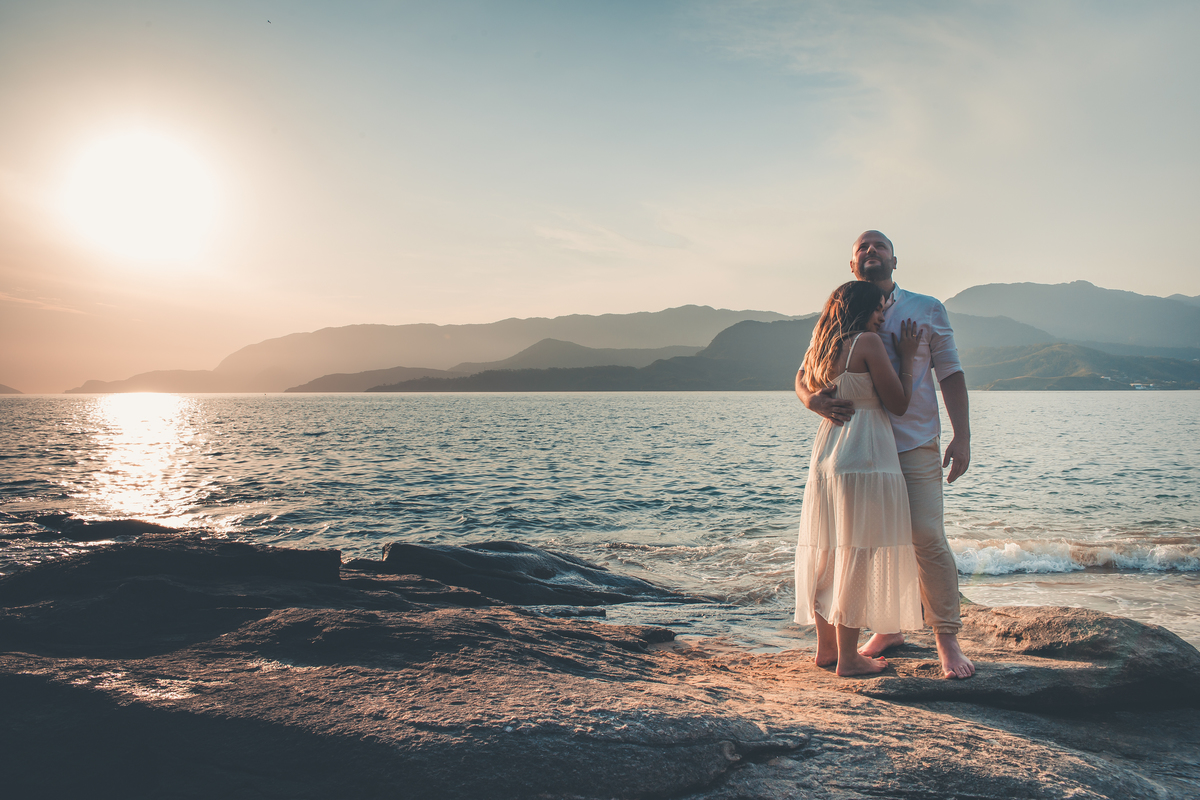 pre wedding na praia; ensaio na praia; pre wedding ilhabela; ensaio ilhabela; pre wedding; ensaio; photometria fotos; photometria; fotógrafo santo andré; fotografo são paulo; ensaio casal; pre casamento; ensaio pre wedding