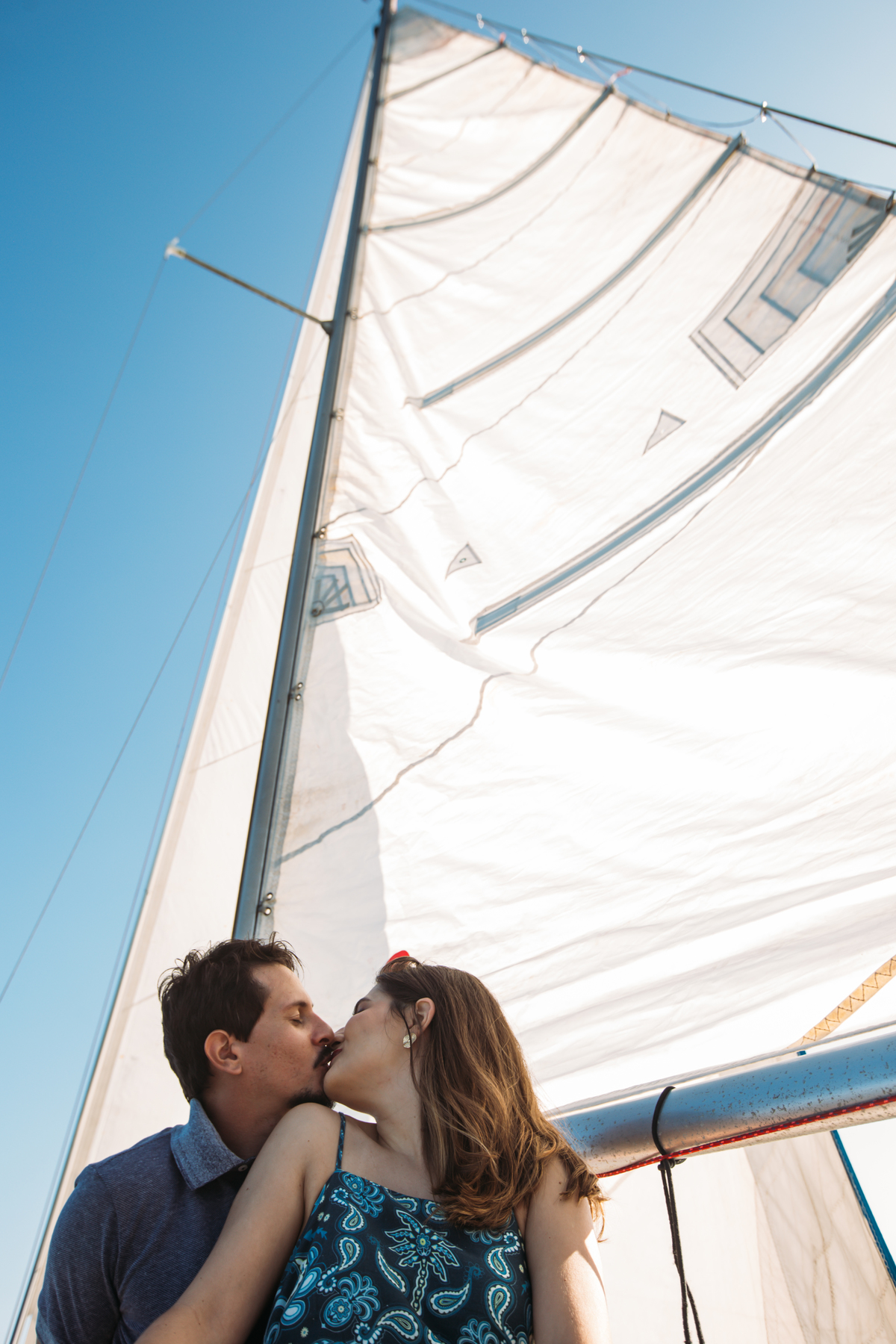 pre wedding santos; ensaio santos, pre wedding veleiro; ensaio veleiro, pre wedding na praia; ensaio na praia; pre wedding praia do moises; ensaio praia do moises; pre wedding; praia do moises; veleiro; photometria fotos; fotografo santo andré