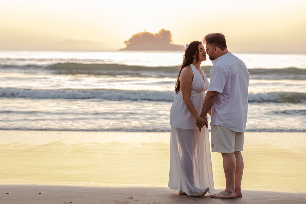 pre wedding; pre wedding na praia; pre wedding praia;  ensaio pre wedding; ensaio; photometria; photometria fotos; fotografo santo andré; fotografo são paulo; pre wedding guarujá; pre wedding praia do iporanga; pre wedding praia de pernambuco