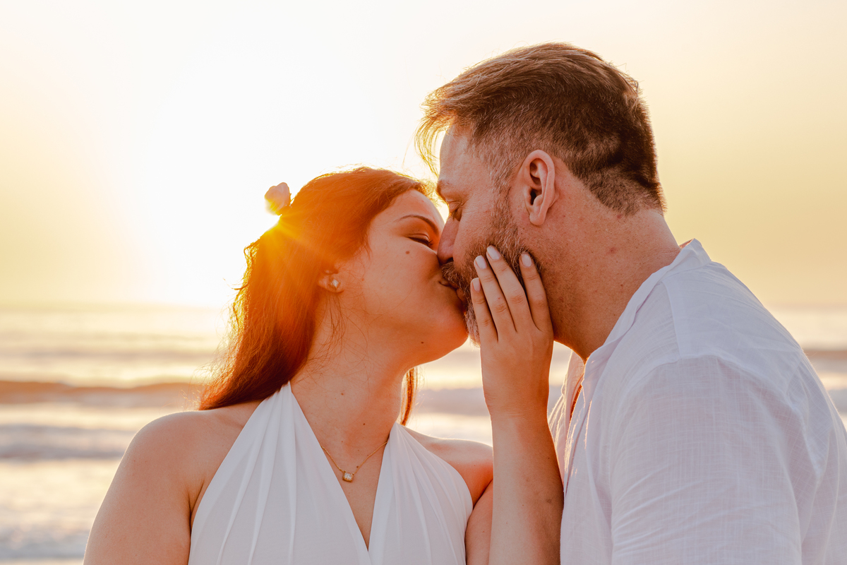 pre wedding; pre wedding na praia; pre wedding praia;  ensaio pre wedding; ensaio; photometria; photometria fotos; fotografo santo andré; fotografo são paulo; pre wedding guarujá; pre wedding praia do iporanga; pre wedding praia de pernambuco