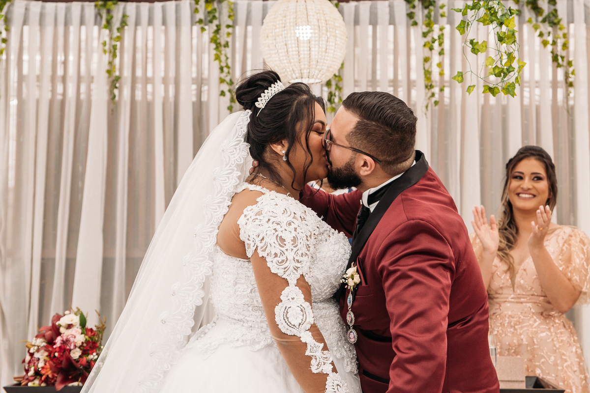 casamento; photometria; photometria fotos; fotografo santo andré; fotografo são paulo; sitio francilene; casamento mogi das cruzes; casamento janaina e rafael; casamento evangelico; cerimonia evangelica; casamento no campo; beijo dos noivos