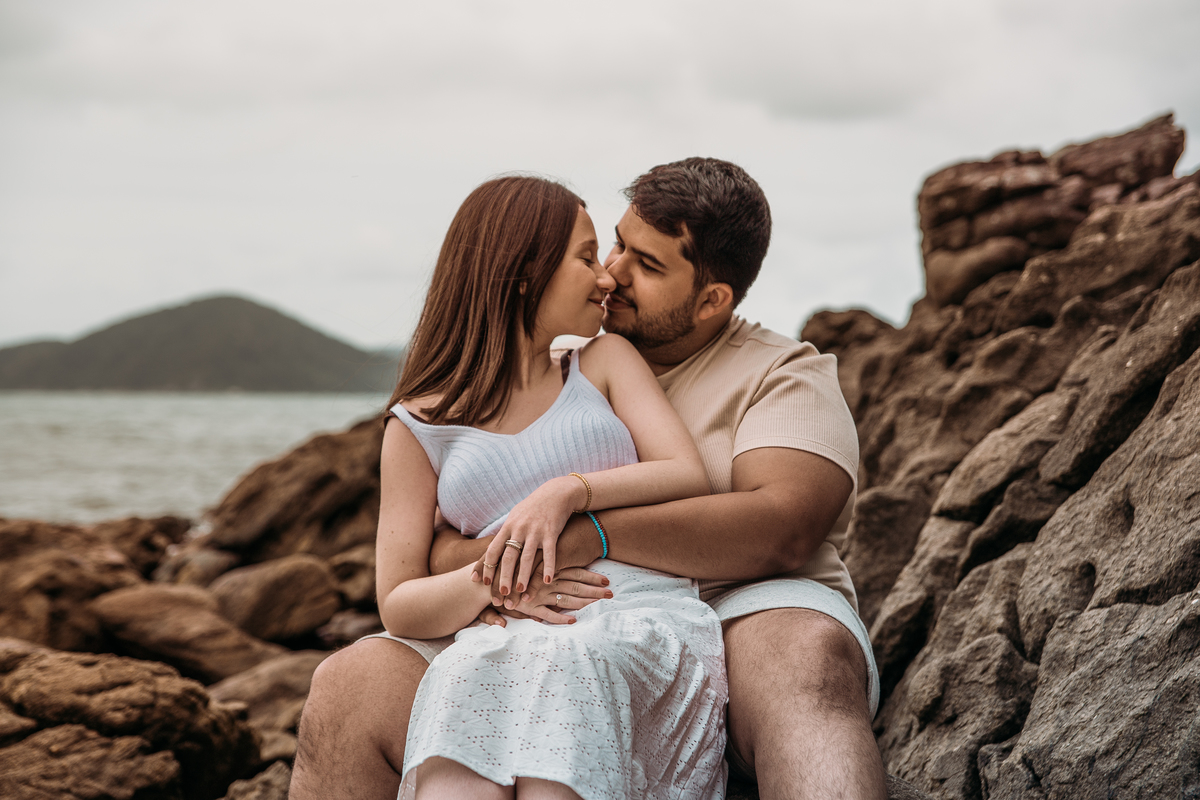 ensaio; ensaio pre wedding; pre wedding; ensaio casal; photometria; photometria fotos; pre wedding praia; ensaio na praia; praia das conchas, pre wedding guaruja; ensaio guaruja; guaruja