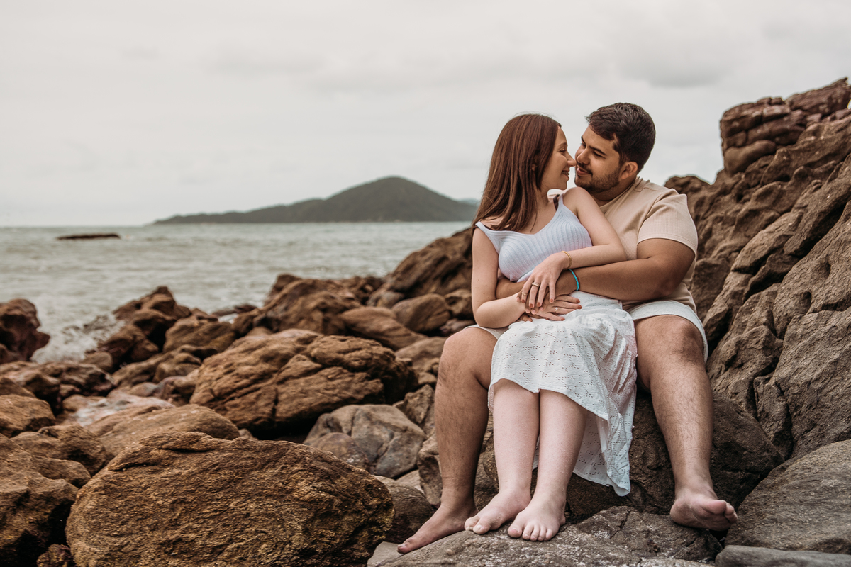 ensaio; ensaio pre wedding; pre wedding; ensaio casal; photometria; photometria fotos; pre wedding praia; ensaio na praia; praia das conchas, pre wedding guaruja; ensaio guaruja; guaruja