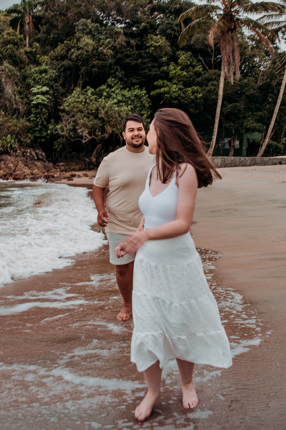 ensaio; ensaio pre wedding; pre wedding; ensaio casal; photometria; photometria fotos; pre wedding praia; ensaio na praia; praia das conchas, pre wedding guaruja; ensaio guaruja; guaruja