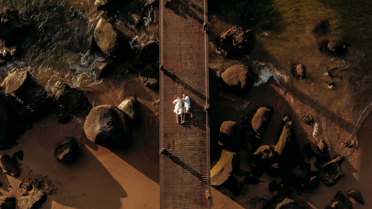 pre wedding na praia; ensaio na praia; pre wedding ilhabela; ensaio ilhabela; pre wedding; ensaio; photometria fotos; photometria; fotógrafo santo andré; fotografo são paulo; ensaio casal; ensaio pre wedding