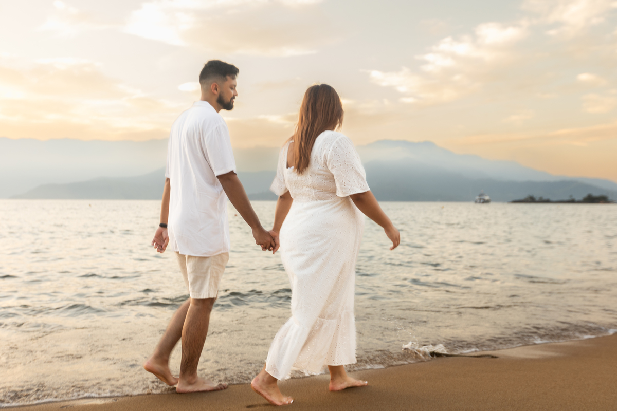 pre wedding na praia; ensaio na praia; pre wedding ilhabela; ensaio ilhabela; pre wedding; ensaio; photometria fotos; photometria; fotógrafo santo andré; fotografo são paulo; ensaio casal; ensaio pre wedding