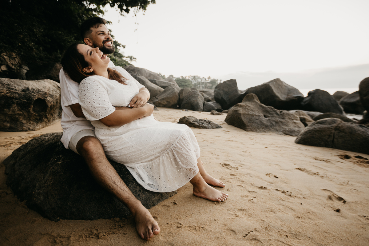 pre wedding na praia; ensaio na praia; pre wedding ilhabela; ensaio ilhabela; pre wedding; ensaio; photometria fotos; photometria; fotógrafo santo andré; fotografo são paulo; ensaio casal; ensaio pre wedding