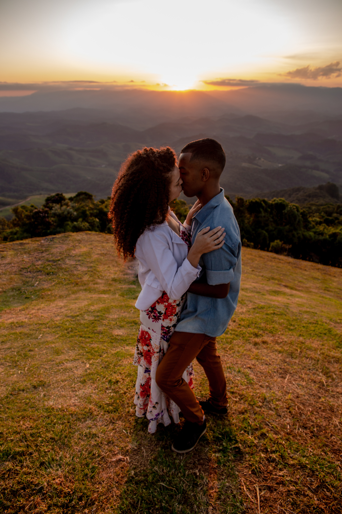 ensaio, pre wedding, ensaio no campo, pre wedding no campo, ensaio na montanha, pre wedding na montanha, pico do agudo, santo antonio do pinhal, photometria fotos