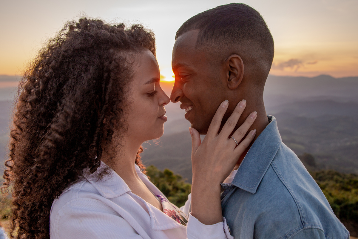 ensaio, pre wedding, ensaio no campo, pre wedding no campo, ensaio na montanha, pre wedding na montanha, pico do agudo, santo antonio do pinhal, photometria fotos