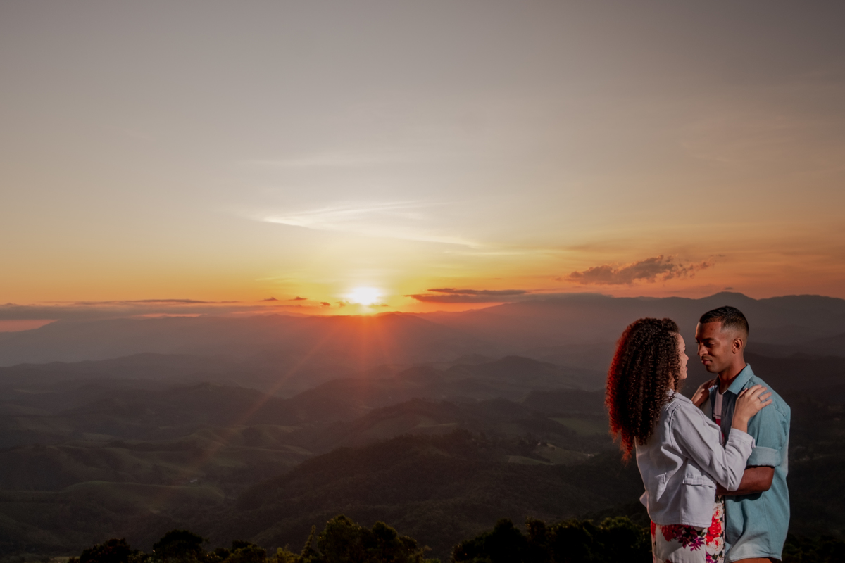 ensaio, pre wedding, ensaio no campo, pre wedding no campo, ensaio na montanha, pre wedding na montanha, pico do agudo, santo antonio do pinhal, photometria fotos