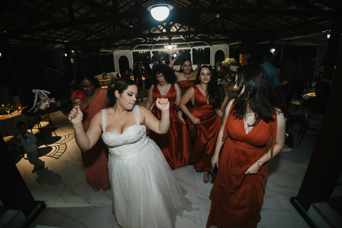 cerimonia católica, casamento no campo, photometria, photometria fotos, fotografo santo andré, fotografo são paulo, fotografia de casamento, casamento, casamento itapecerica da serra, mombaça park, casamento luciane e renan, balada