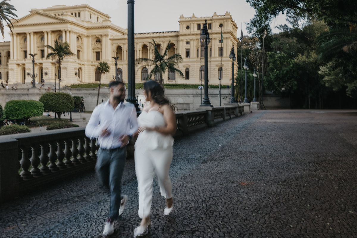 pre wedding museu do ipiranga; ensaio museu do ipiranga; pre wedding urbano; ensaio urbano;  photometria fotos; fotógrafo santo andré; fotografo são paulo; ensaio pre wedding; pre wedding moderno; ensaio moderno; pre wedding aesthetic