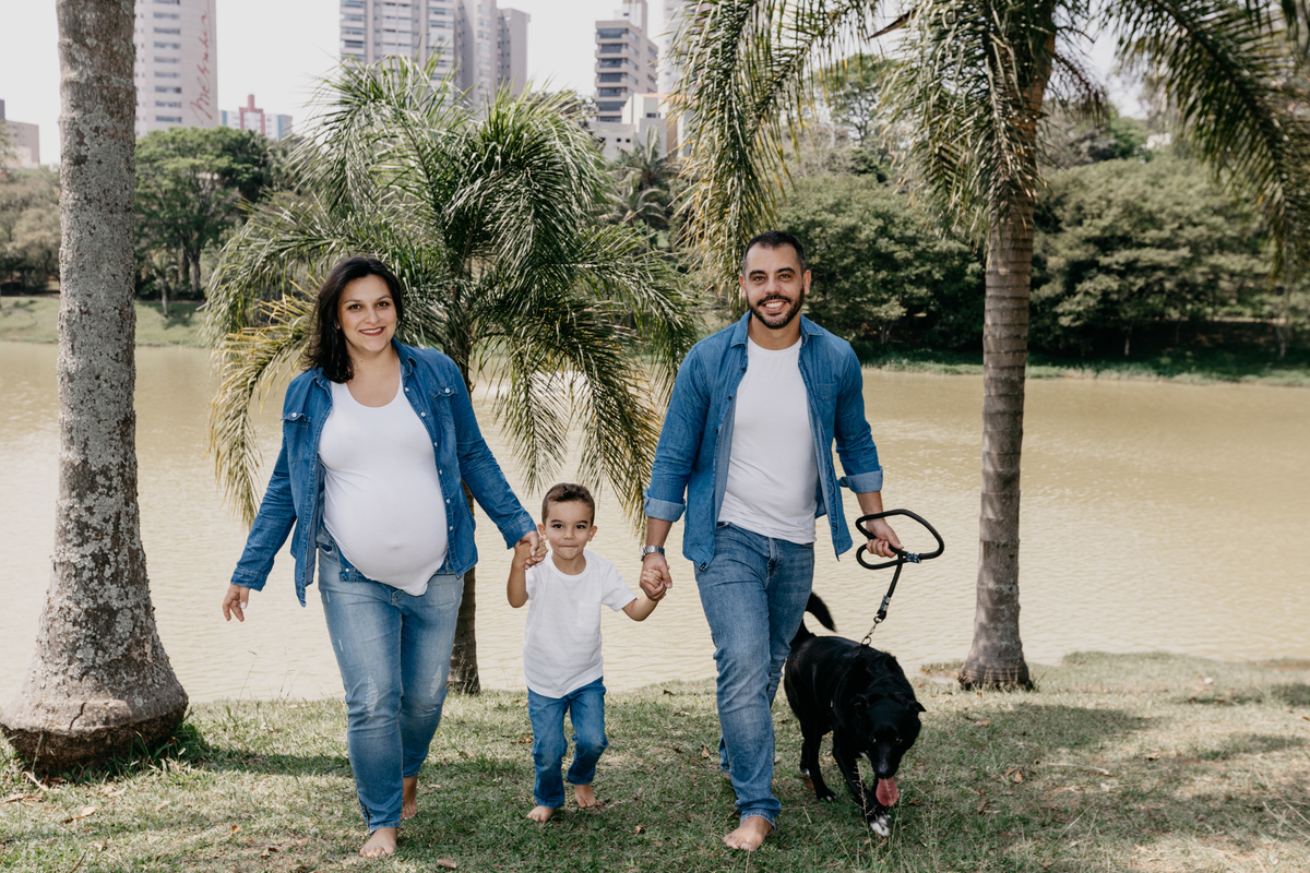 ensaio gestante; ensaio gestante no parque, ensaio gestante parque, ensaio gestante, ensaio familia parque, ensaio familia, ensaio lifestyle, photometria fotos, ensaio santo andré