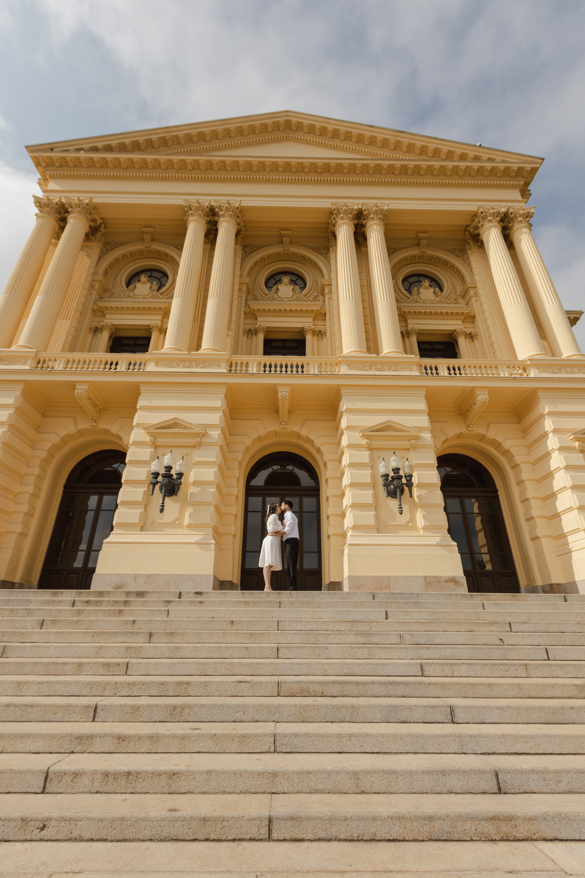 pre wedding museu do ipiranga; ensaio museu do ipiranga; pre wedding urbano; ensaio urbano;  photometria fotos; fotógrafo santo andré; fotografo são paulo; ensaio pre wedding; save the date; pre wedding film; ensaio moderno;  pre wedding aesthetic