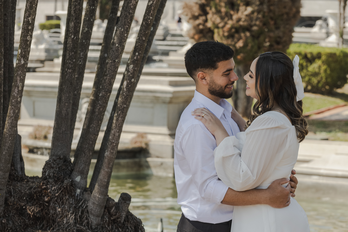 pre wedding museu do ipiranga; ensaio museu do ipiranga; pre wedding urbano; ensaio urbano;  photometria fotos; fotógrafo santo andré; fotografo são paulo; ensaio pre wedding; save the date; pre wedding film; ensaio moderno;  pre wedding aesthetic