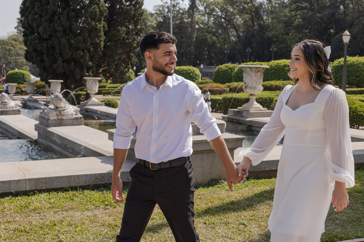 pre wedding museu do ipiranga; ensaio museu do ipiranga; pre wedding urbano; ensaio urbano;  photometria fotos; fotógrafo santo andré; fotografo são paulo; ensaio pre wedding; save the date; pre wedding film; ensaio moderno;  pre wedding aesthetic