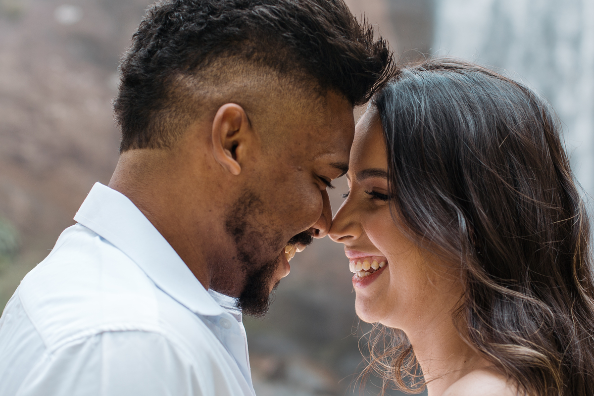 pre wedding na cachoeira; ensaio na cachoeira; pre wedding cachoeira grande; ensaio cachoeira grande; pre wedding; ensaio; photometria fotos; photometria; fotógrafo santo andré; fotografo são paulo; ensaio pre wedding, cachoeira grande; lagoinha