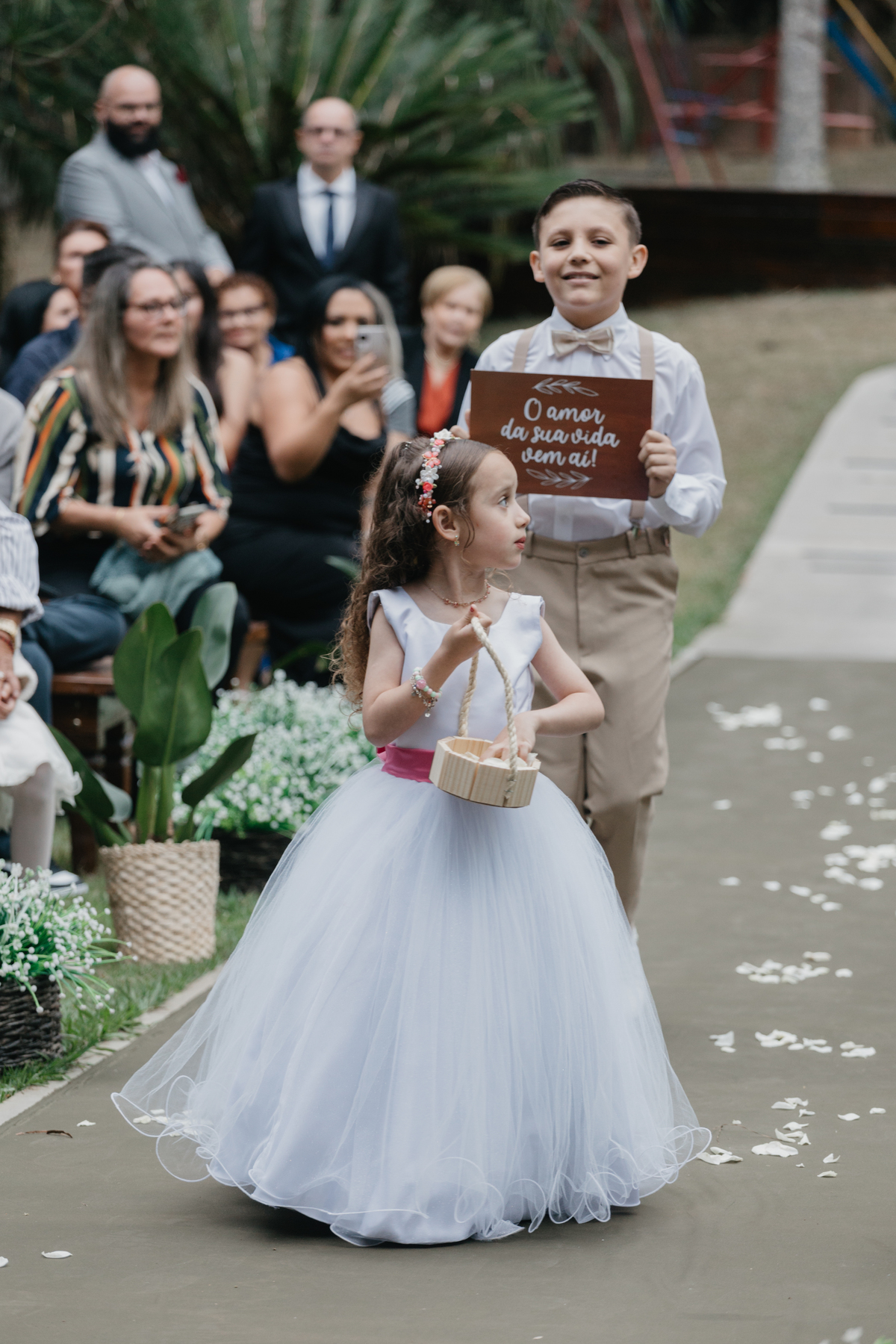 cerimonia católica, casamento no campo, photometria, photometria fotos, fotografo santo andré, fotografo são paulo, fotografia de casamento, filmagem de casamento, casamento, casamento suzano, chacara recanto dos lagos, entrada daminha e pajem