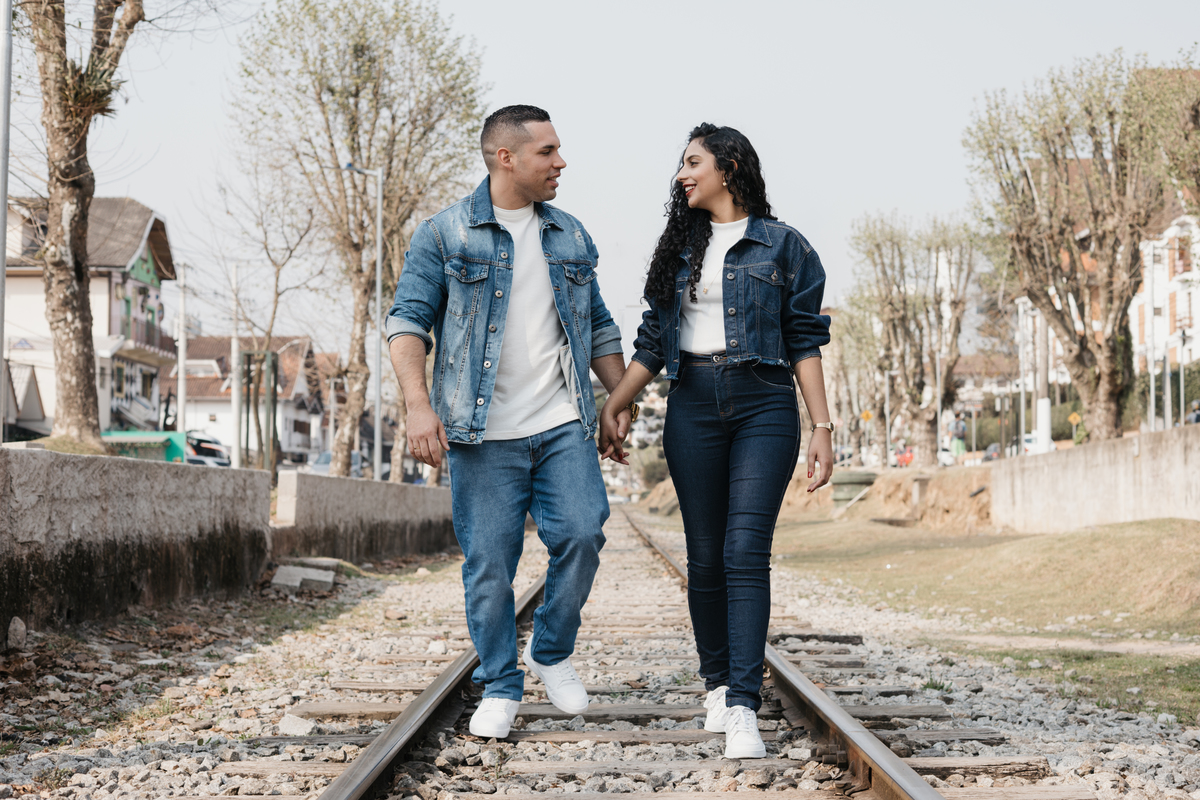 pre wedding no campo; ensaio no campo; pre wedding campos do jordão; ensaio campos do jordão; pre wedding; ensaio; photometria fotos; photometria; fotógrafo santo andré; fotografo são paulo; ensaio pre wedding, campos do jordão, 