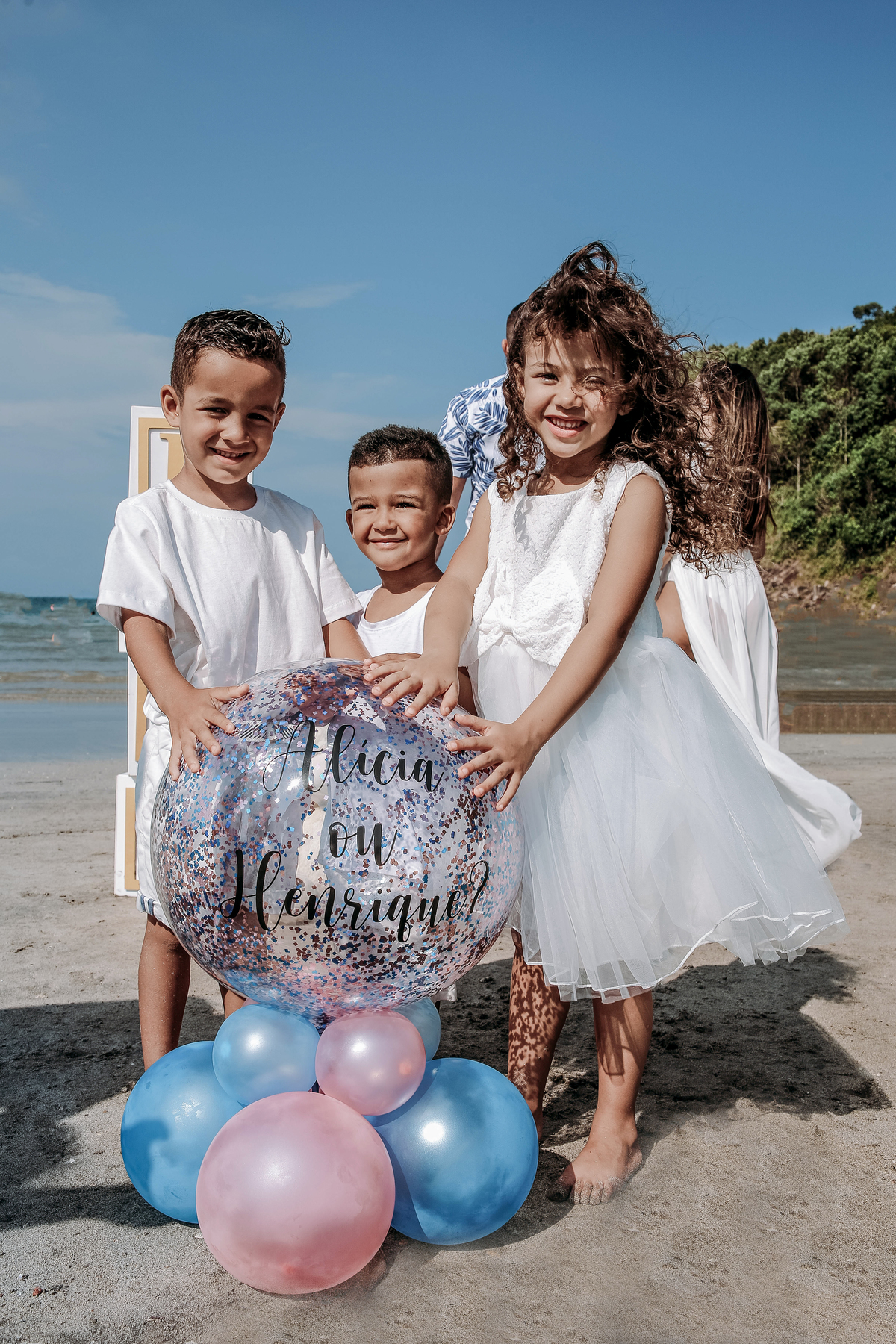 ensaio gestante; ensaio gestante na praia, ensaio gestante praia, chá revelação, ensaio familia, ensaio familia praia, cha revelação praia, photometria fotos, fotografo santo andré