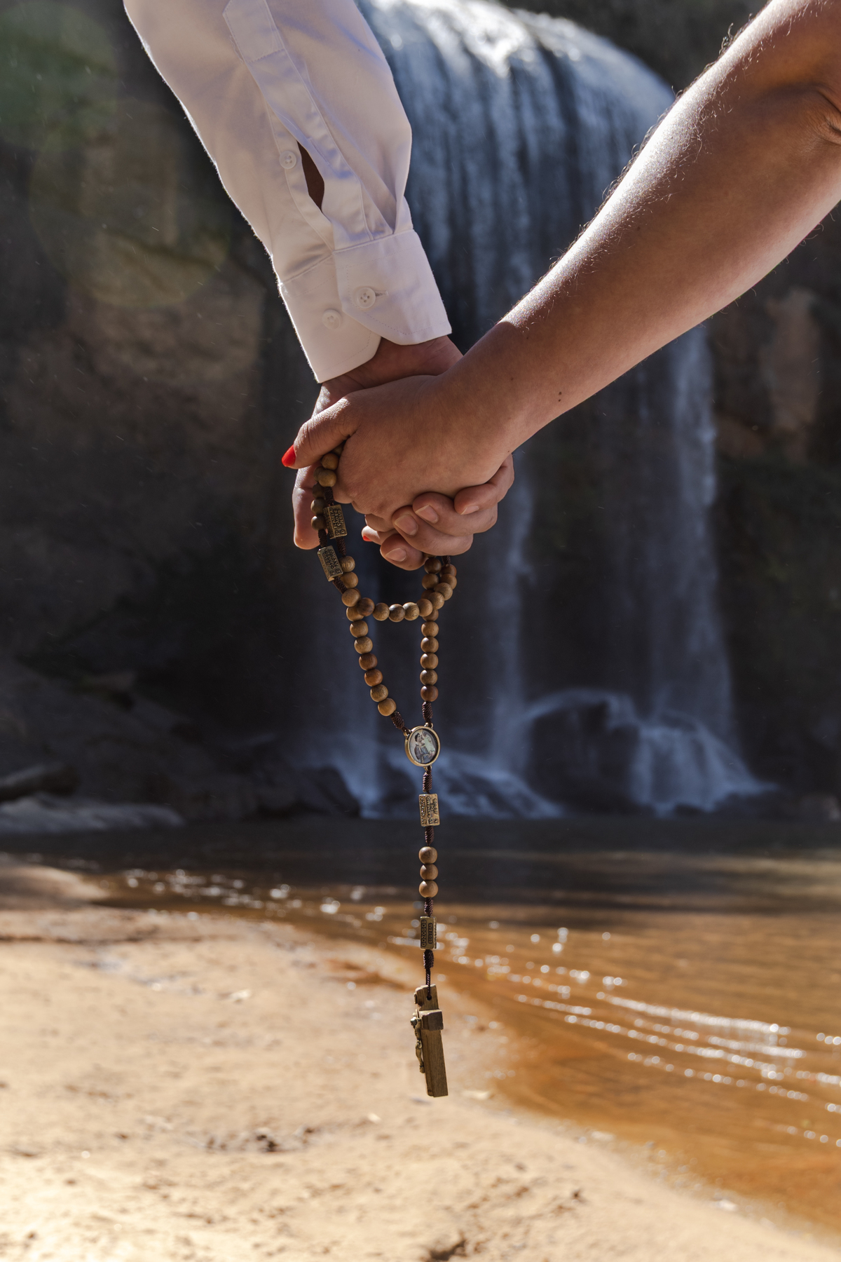 pre wedding na cachoeira; ensaio na cachoeira; pre wedding cachoeira grande; ensaio cachoeira grande; pre wedding; ensaio; photometria fotos; photometria; fotógrafo santo andré; fotografo são paulo; ensaio pre wedding, cachoeira grande; lagoinha