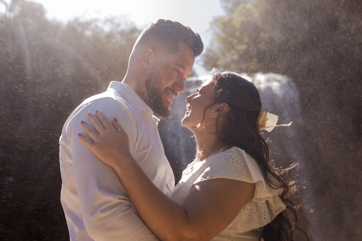 pre wedding na cachoeira; ensaio na cachoeira; pre wedding cachoeira grande; ensaio cachoeira grande; pre wedding; ensaio; photometria fotos; photometria; fotógrafo santo andré; fotografo são paulo; ensaio pre wedding, cachoeira grande; lagoinha