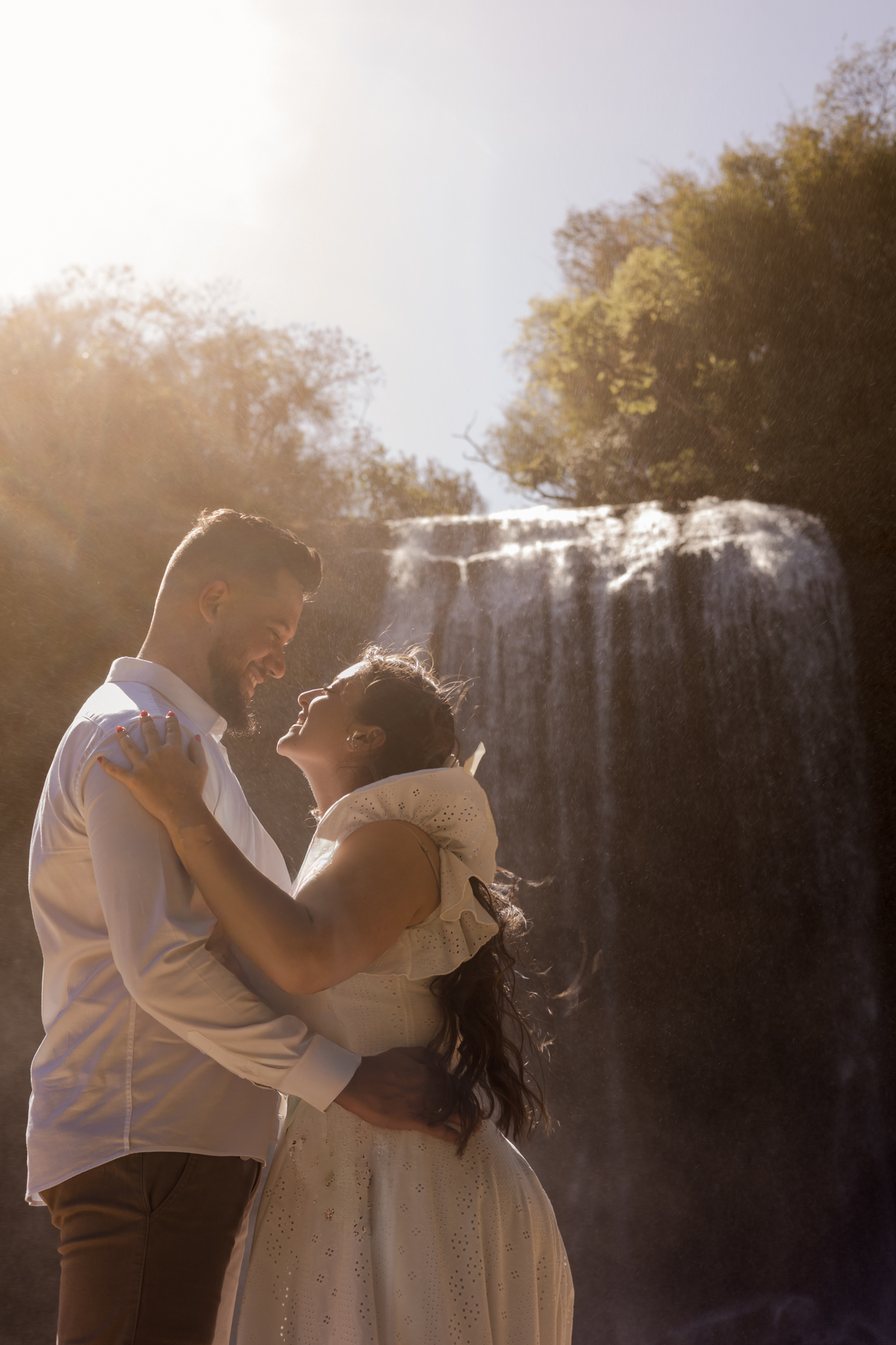 pre wedding na cachoeira; ensaio na cachoeira; pre wedding cachoeira grande; ensaio cachoeira grande; pre wedding; ensaio; photometria fotos; photometria; fotógrafo santo andré; fotografo são paulo; ensaio pre wedding, cachoeira grande; lagoinha