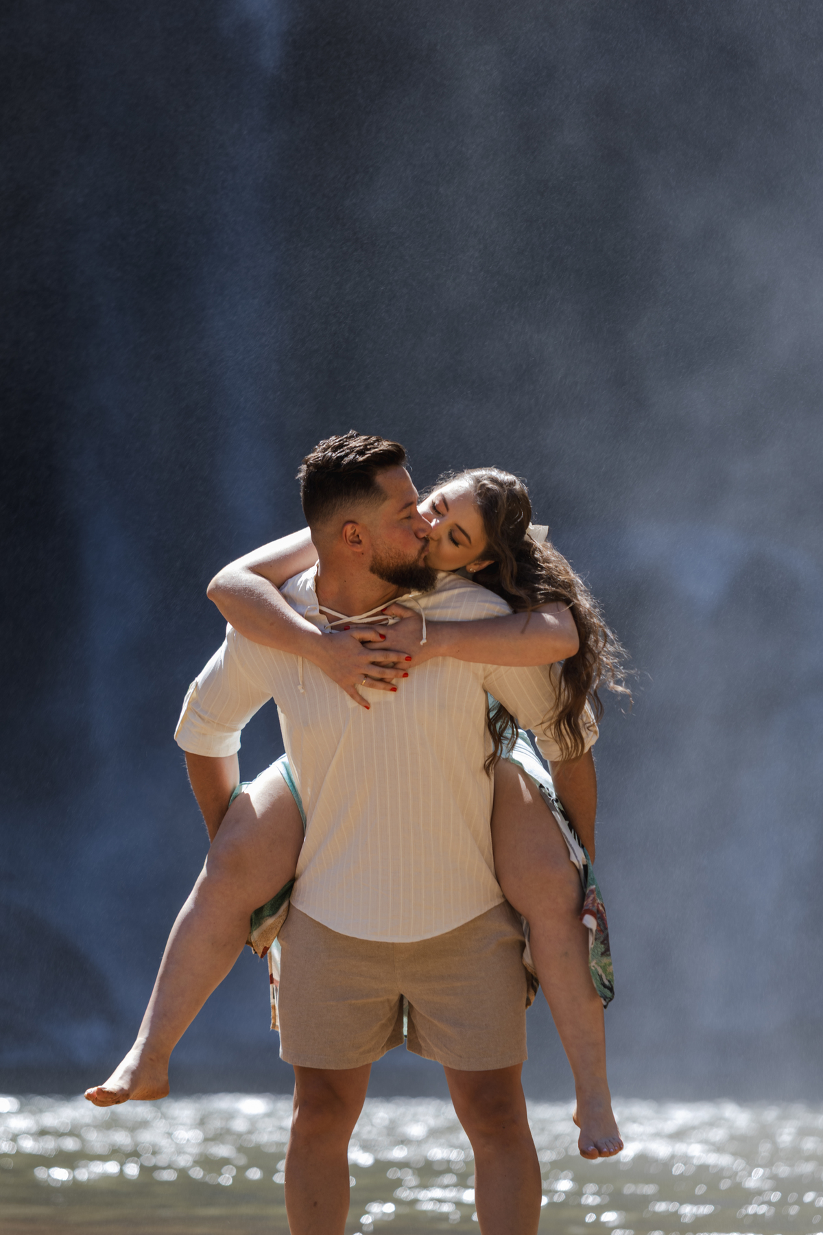 pre wedding na cachoeira; ensaio na cachoeira; pre wedding cachoeira grande; ensaio cachoeira grande; pre wedding; ensaio; photometria fotos; photometria; fotógrafo santo andré; fotografo são paulo; ensaio pre wedding, cachoeira grande; lagoinha