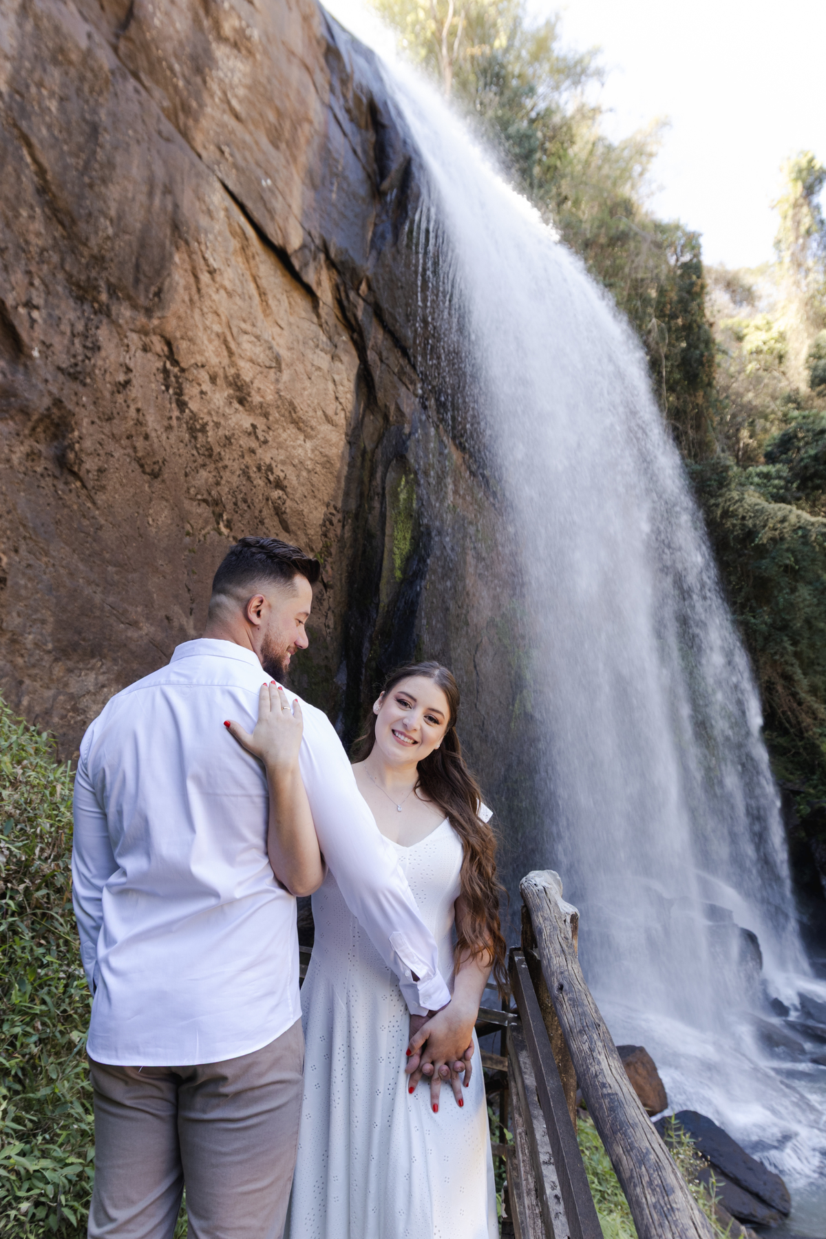 pre wedding na cachoeira; ensaio na cachoeira; pre wedding cachoeira grande; ensaio cachoeira grande; pre wedding; ensaio; photometria fotos; photometria; fotógrafo santo andré; fotografo são paulo; ensaio pre wedding, cachoeira grande; lagoinha
