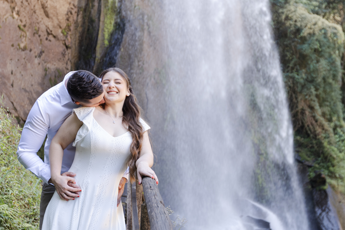 pre wedding na cachoeira; ensaio na cachoeira; pre wedding cachoeira grande; ensaio cachoeira grande; pre wedding; ensaio; photometria fotos; photometria; fotógrafo santo andré; fotografo são paulo; ensaio pre wedding, cachoeira grande; lagoinha