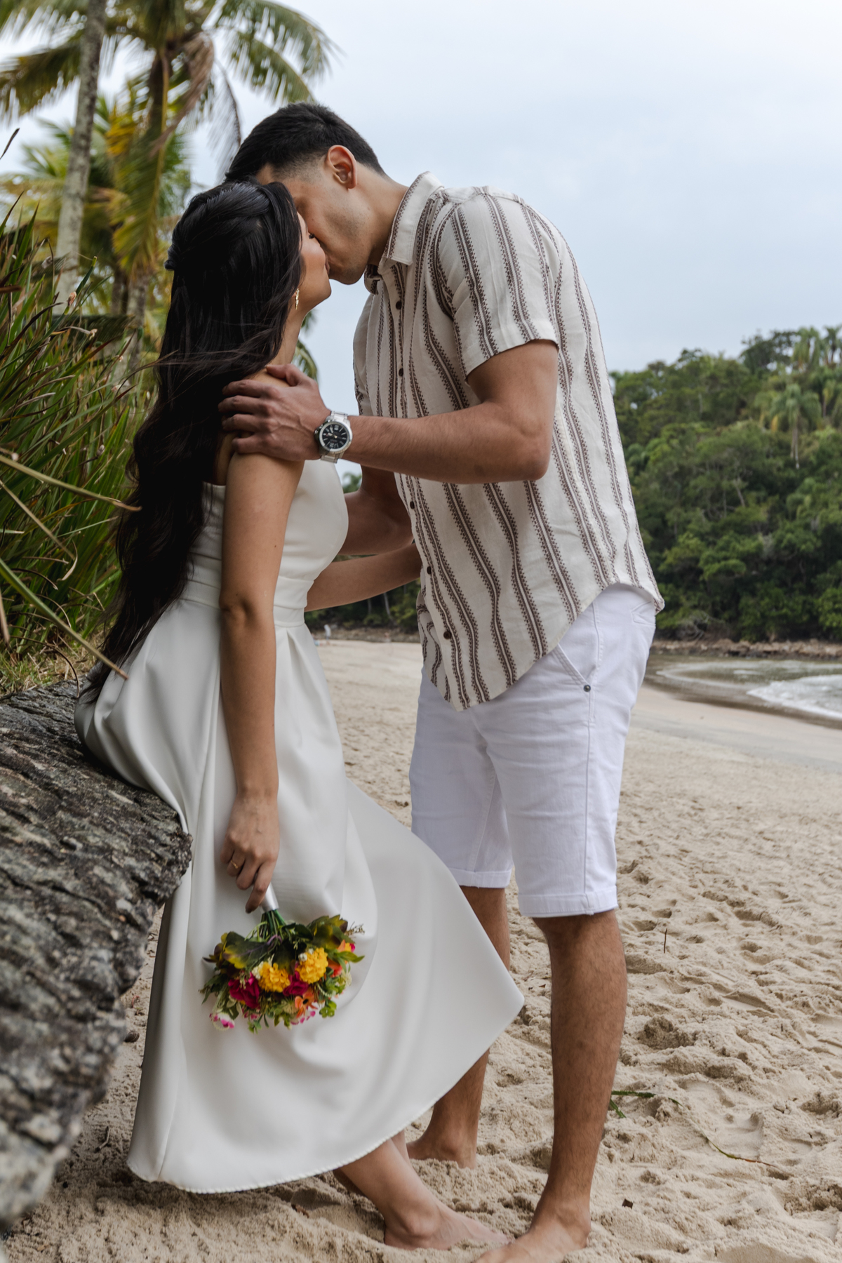 pre wedding na praia; ensaio na praia; pre wedding guaruja; ensaio guaruja; pre wedding; ensaio; photometria fotos; photometria; fotógrafo santo andré; fotografo são paulo; praia de são pedro, praia das conchas, praia do guaruja