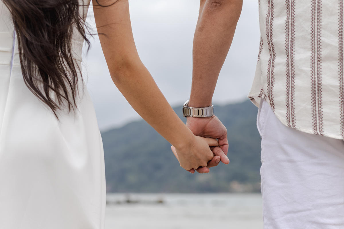 pre wedding na praia; ensaio na praia; pre wedding guaruja; ensaio guaruja; pre wedding; ensaio; photometria fotos; photometria; fotógrafo santo andré; fotografo são paulo; praia de são pedro, praia das conchas, praia do guaruja
