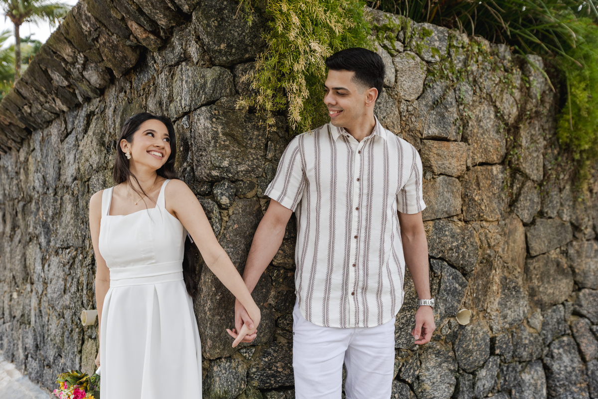 pre wedding na praia; ensaio na praia; pre wedding guaruja; ensaio guaruja; pre wedding; ensaio; photometria fotos; photometria; fotógrafo santo andré; fotografo são paulo; praia de são pedro, praia das conchas, praia do guaruja