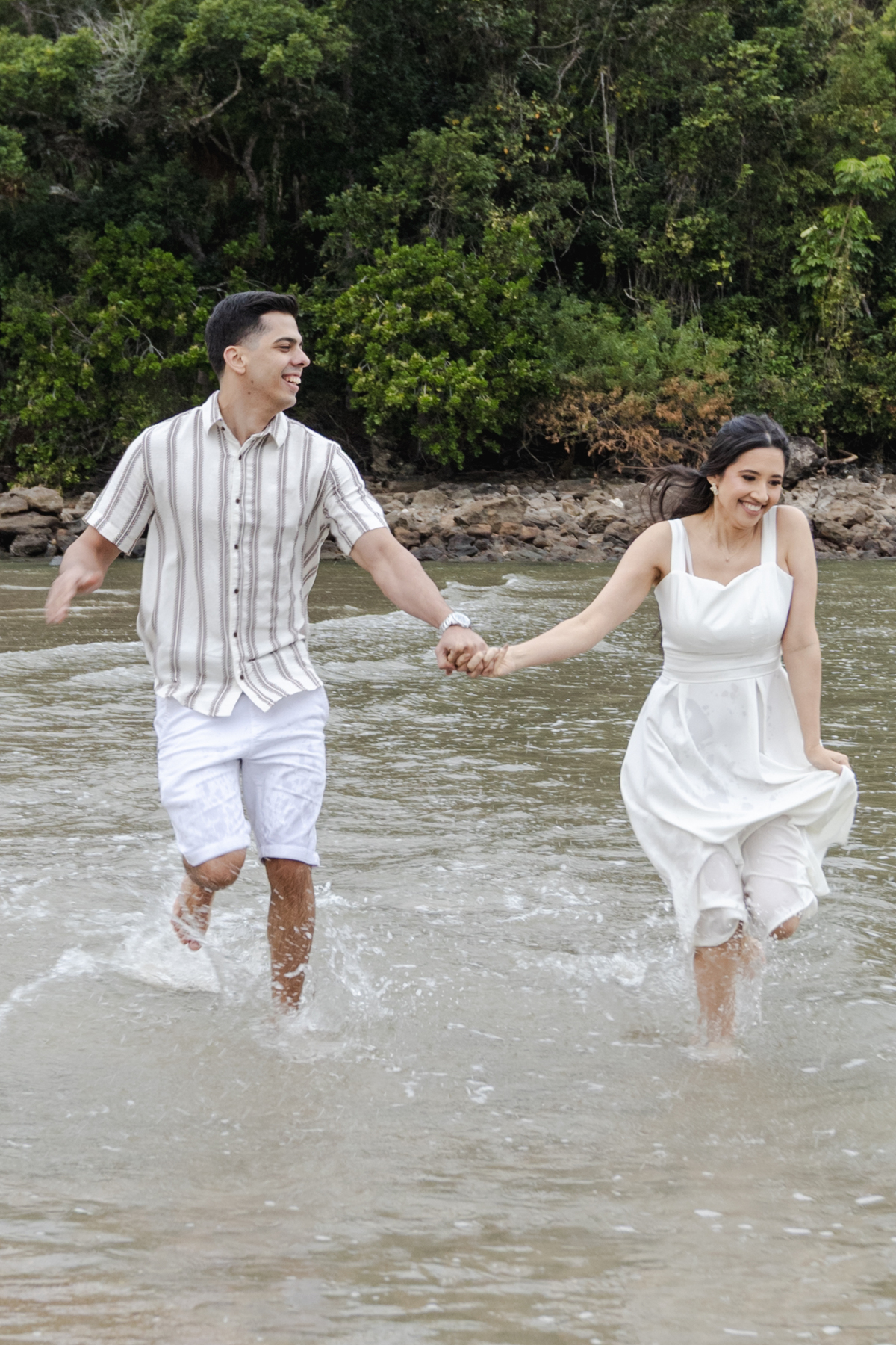 pre wedding na praia; ensaio na praia; pre wedding guaruja; ensaio guaruja; pre wedding; ensaio; photometria fotos; photometria; fotógrafo santo andré; fotografo são paulo; praia de são pedro, praia das conchas, praia do guaruja