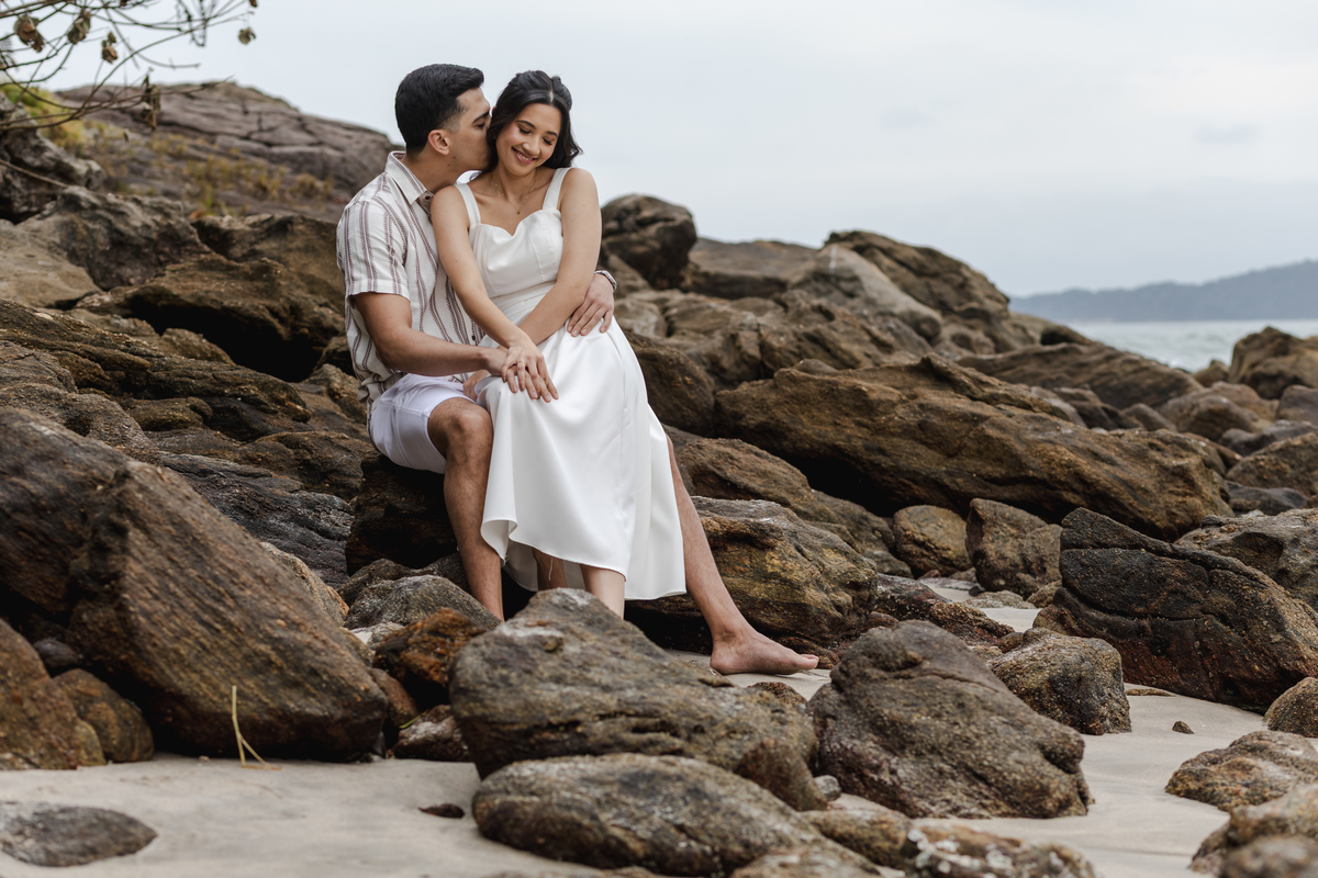 pre wedding na praia; ensaio na praia; pre wedding guaruja; ensaio guaruja; pre wedding; ensaio; photometria fotos; photometria; fotógrafo santo andré; fotografo são paulo; praia de são pedro, praia das conchas, praia do guaruja