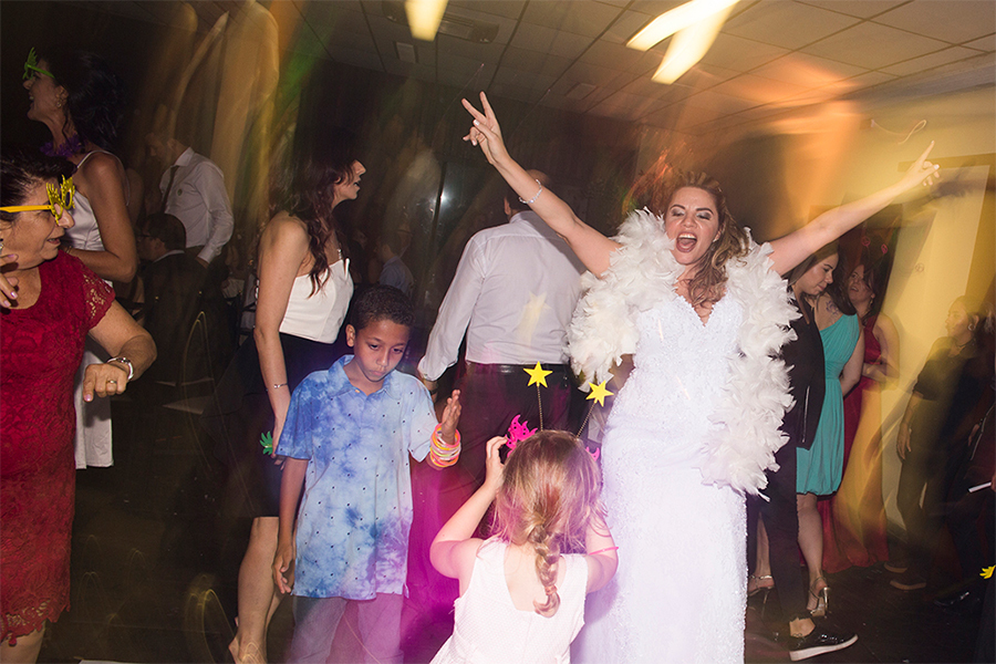 Fotógrafo de são paulo; fotógrafo de casamento; casamento clássico; noiva dançando