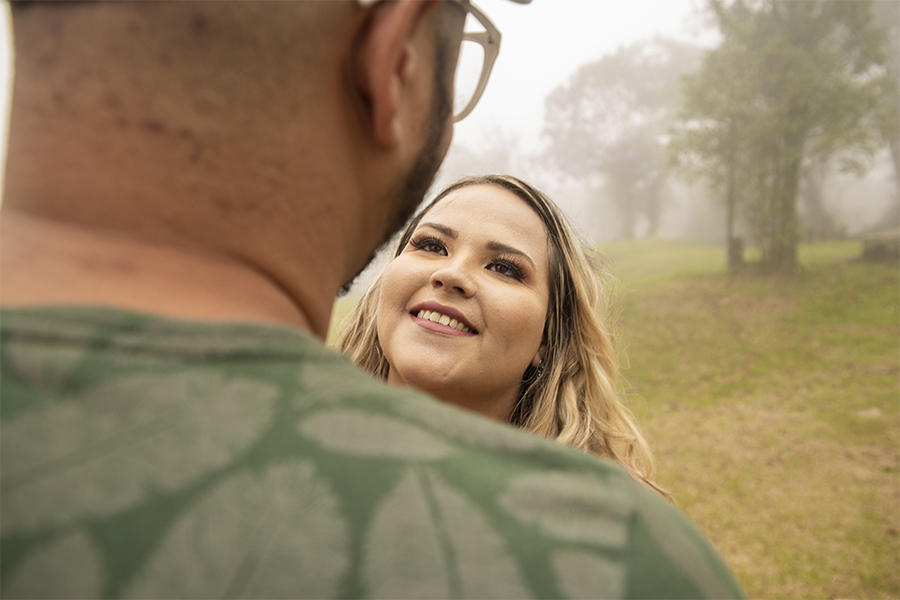 ensaio; pre wedding; fotografia de casamento; fotógrafo de casamento; pre wedding no camo; ensaio no campo; pre wedding paranapiacaba; ensaio paranapiacaba