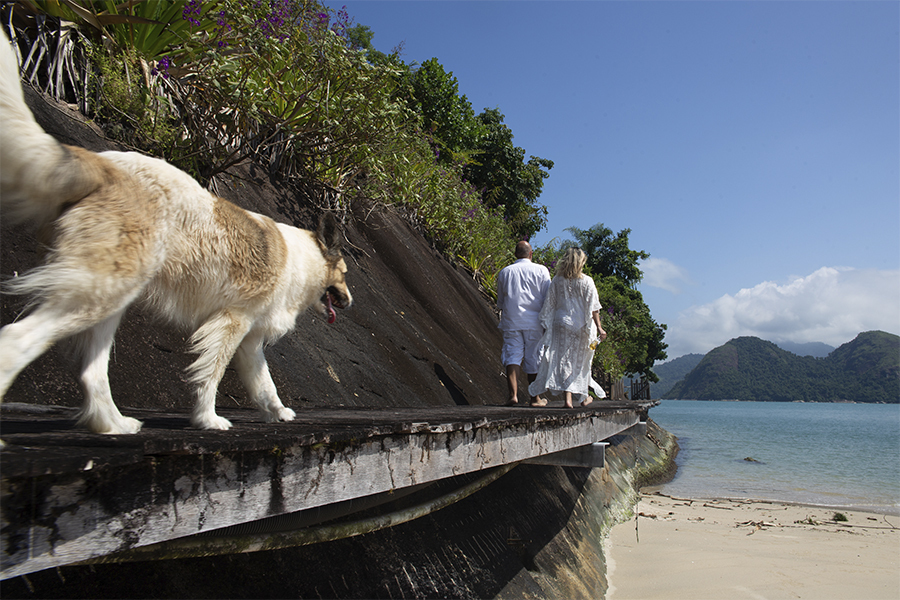 Pré Wedding Vivian e Eduardo; Ensaio na praia; pre wedding paraty; pre wedding na praia; ensaio paraty; ensaio na lancha; pre wedding na lancha
