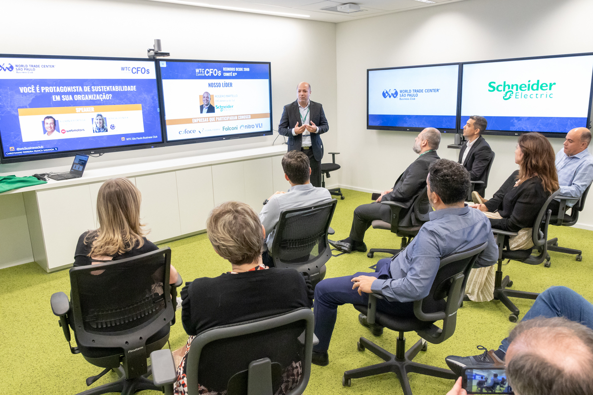 Palestra - Rogério da Schneider Electrics