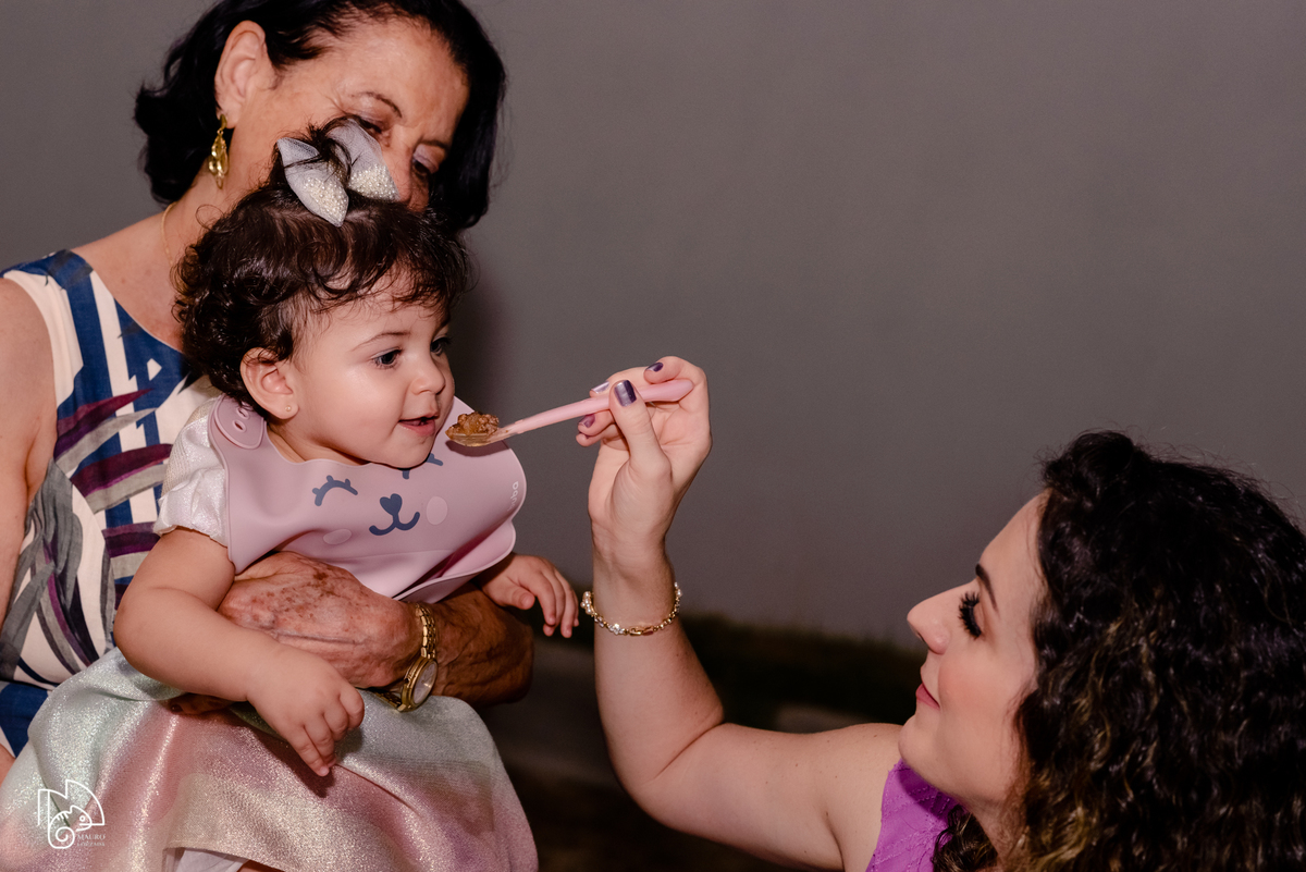 níver elis, aniversário infantil, 1 ano da elis, fotos do aniversário da elis, festinha infantil, festa em família, mauro louzada fotografia, sua história minhas fotos, fotógrafo aracruz, fotógrafo de casamento, fotógrafo de família, níver aracruz